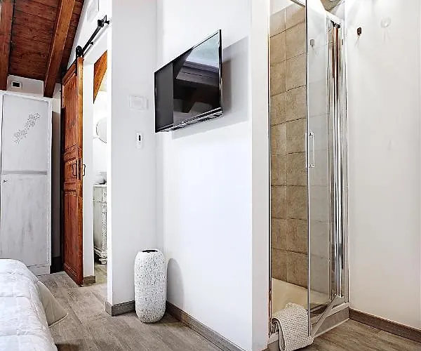 Il Castagno Bed & Breakfast