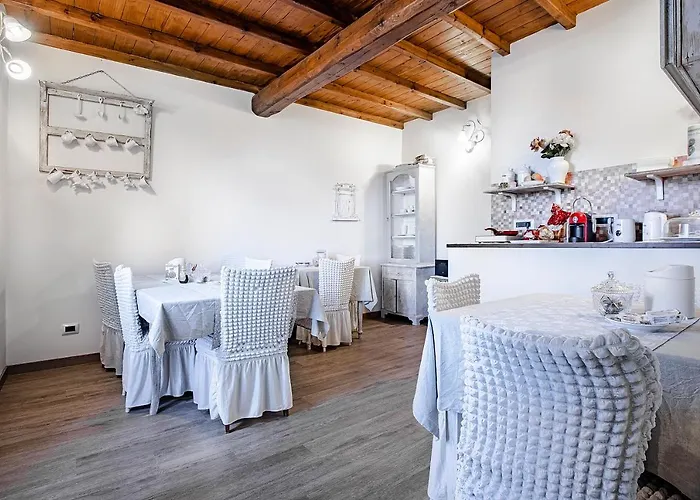 Il Castagno 3* 佩波利堡